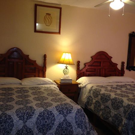 سان ميغيل دي الليندي Hotel Posada La Gloria المظهر الخارجي الصورة